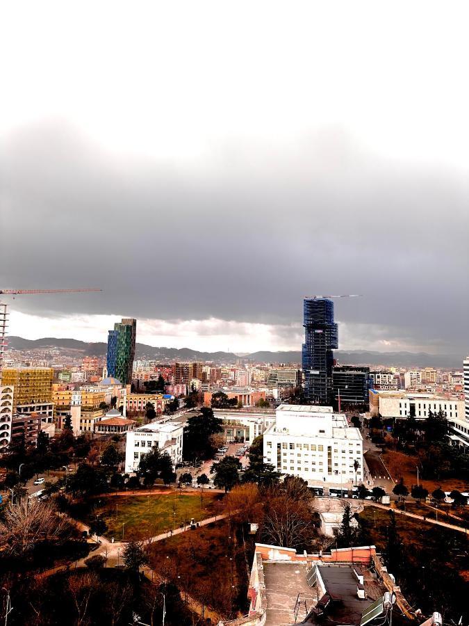 Hotel Heart Of Tirana Exterior foto
